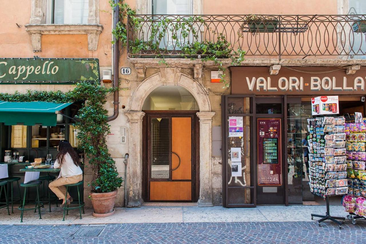 Residenza Cardo Massimo Hotel Verona Exterior photo